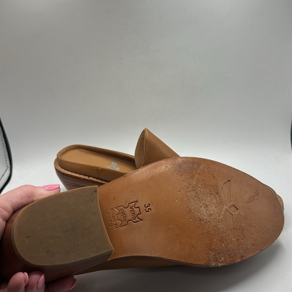 Fortress Of Inca Michelle Mule in Caramel - Picture 7 of 11